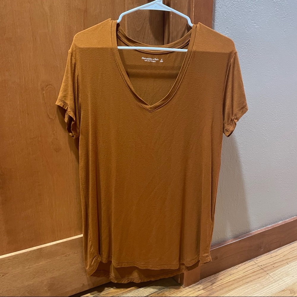 Abercrombie & Fitch Soft A&F Drapey Tee